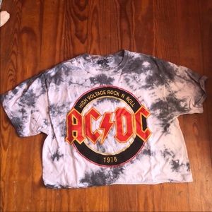 Cropped AC/DC shirt